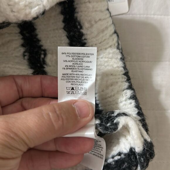 Lucky Brand L-XL White Black Stripe Cable Knit Button Front Wool Blend Cardigan - Picture 14 of 16